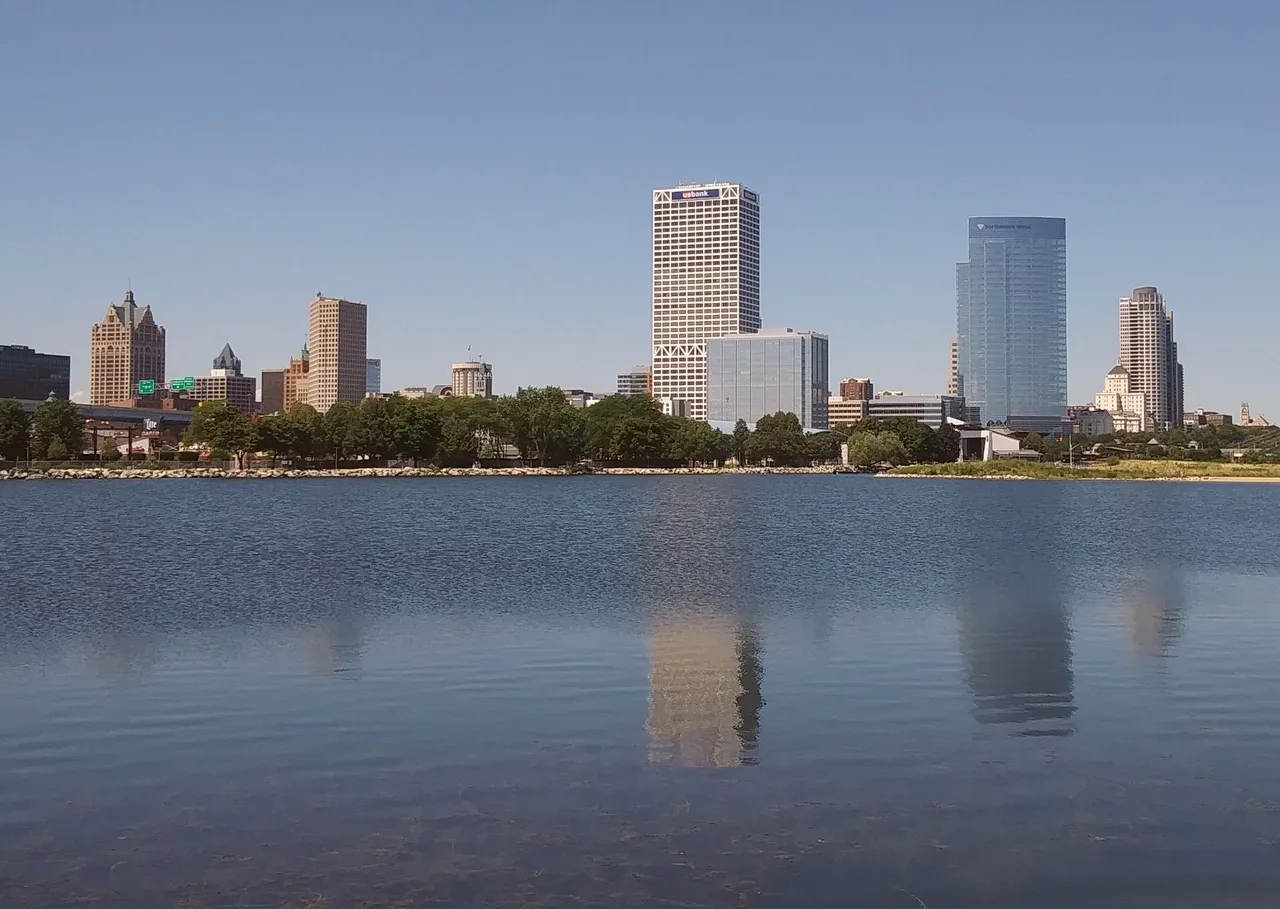 Milwaukee skyline viewed from Lakeshore State Park