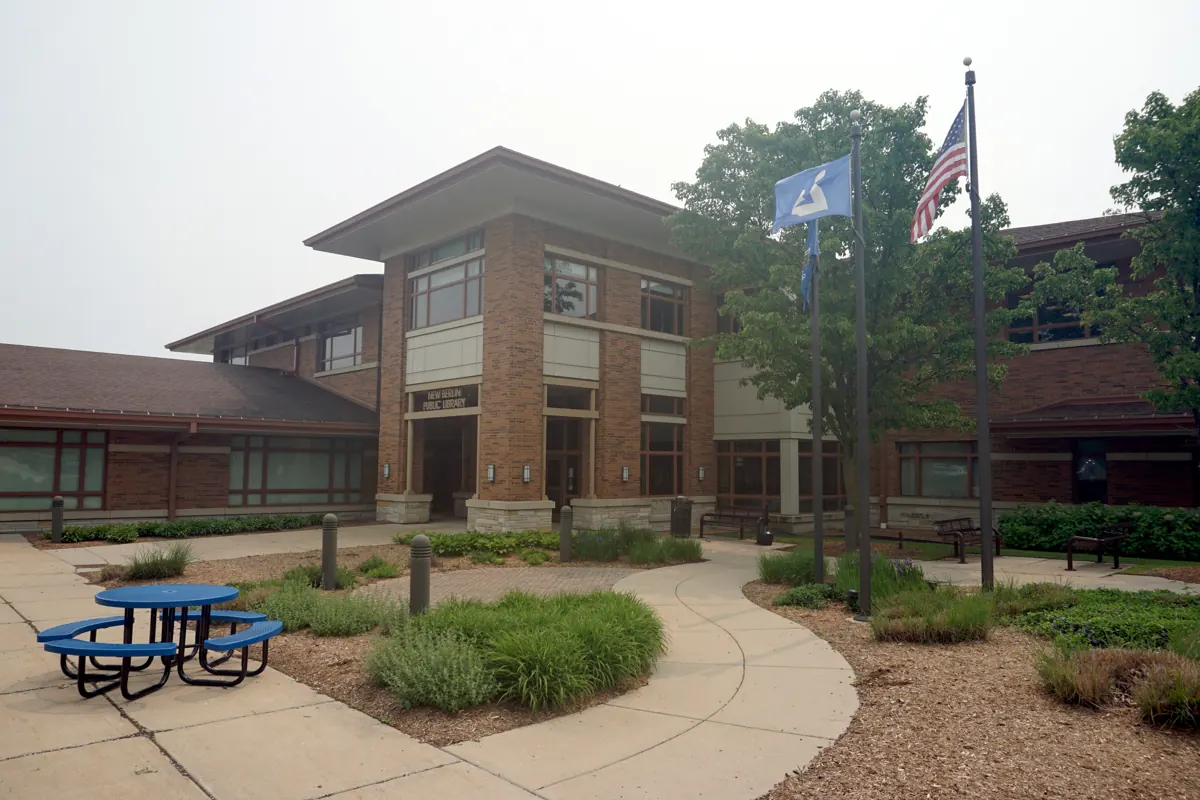 New Berlin Public Library, Wisconsin